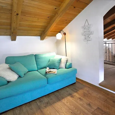 Gisella Villa Nedeščina