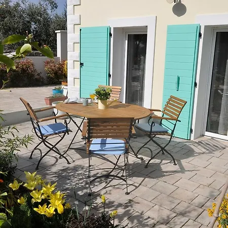 Gisella Vila Nedeščina